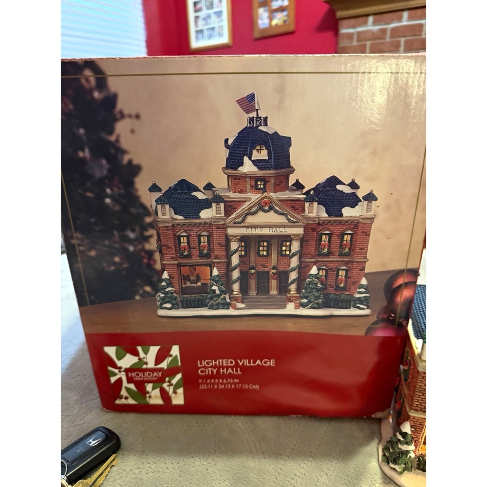 Belk Holiday Home Accents Lighted Christmas Village City Hall Original Box Works